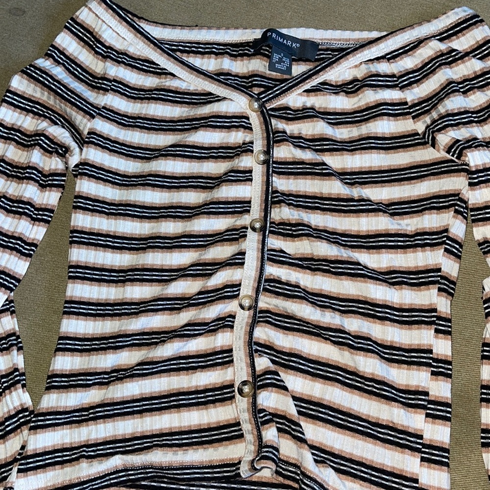 long sleeve crop top